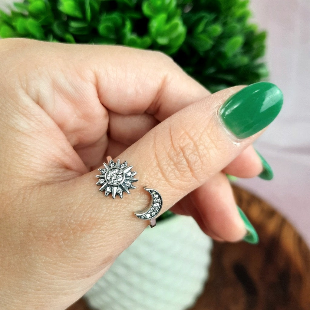 Sun Moon Sparkling Ring