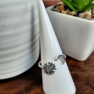 Sun Moon Sparkling Ring